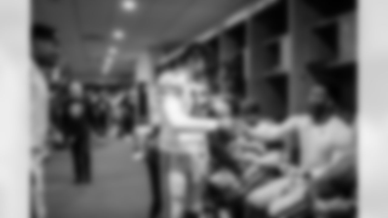 221226-locker-room-evan-2560003
