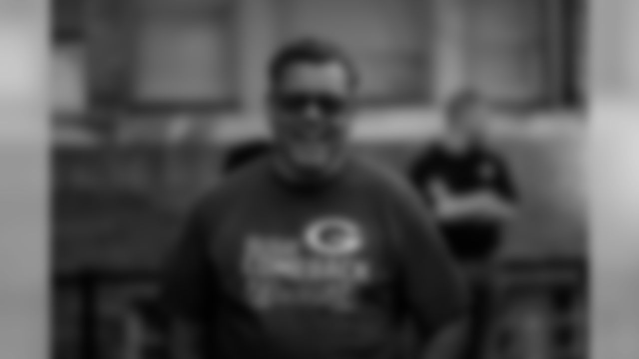190904-packers-everywhere-chicago-siegle-19