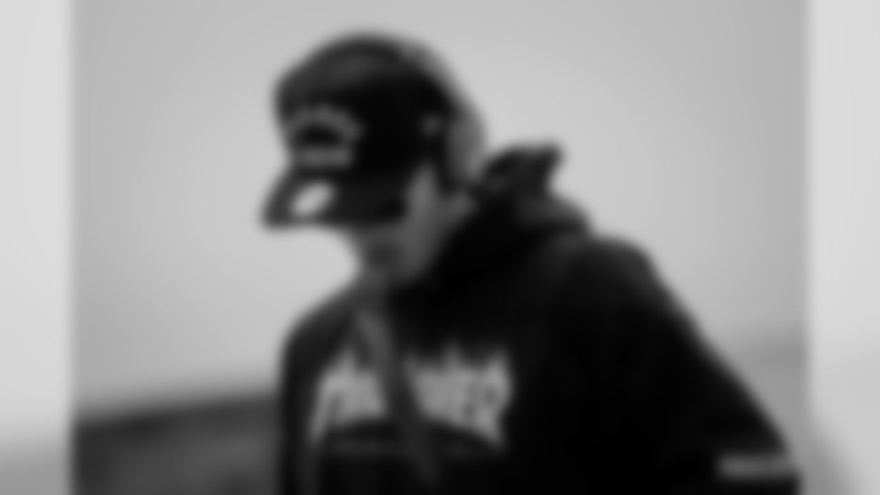 191101-packers-GRB-airport-siegle_WM-46