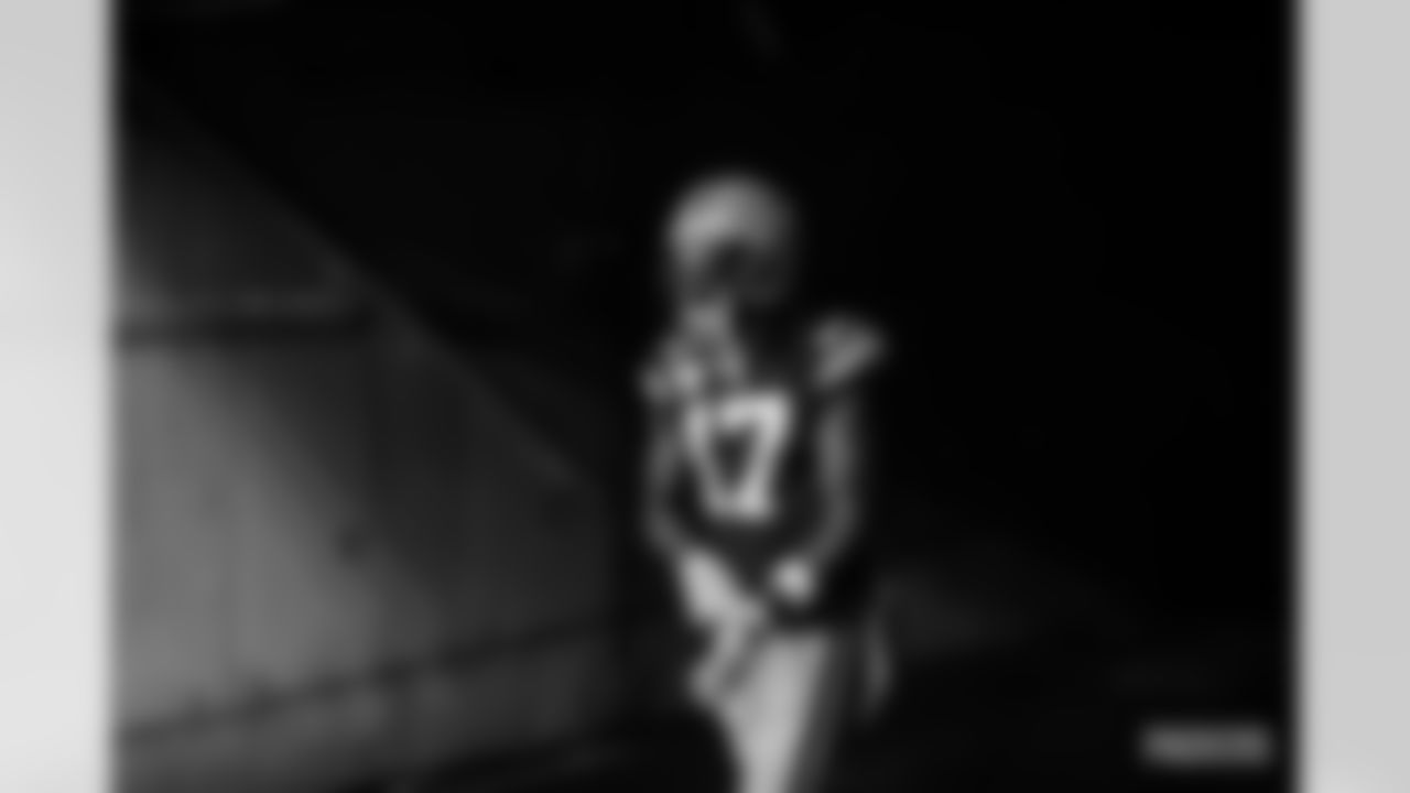 WR Davante Adams