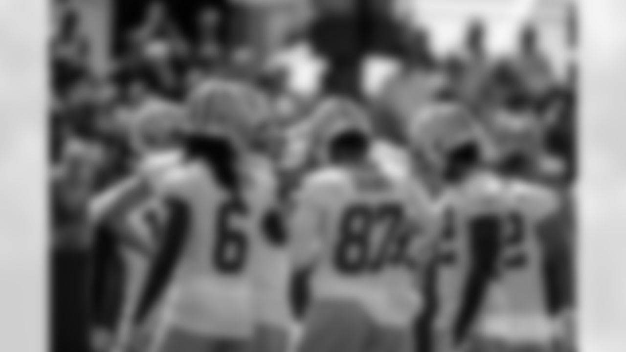 230727-evan-day-2-training-camp-photos-2560-43