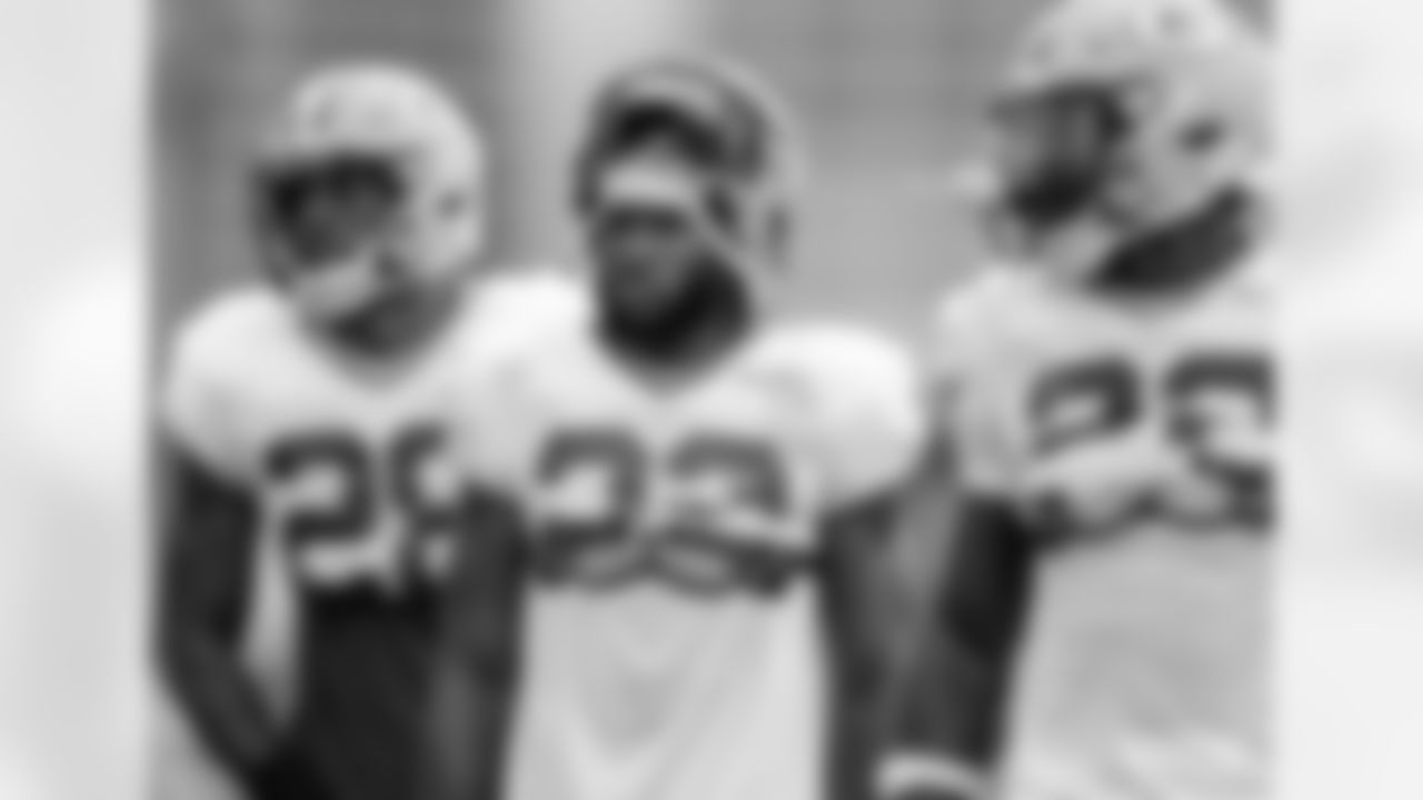 RBs AJ Dillon, Aaron Jones &
Dexter Williams