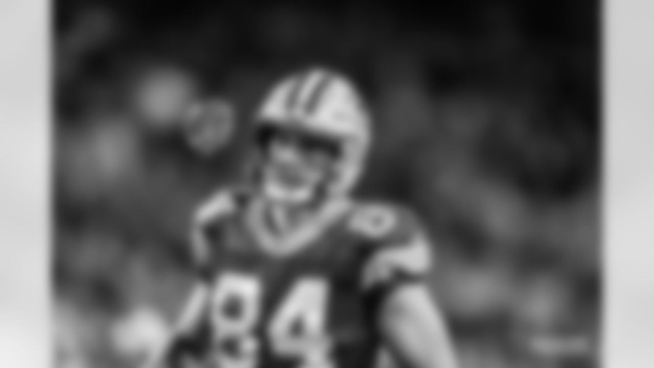 TE Tyler Davis