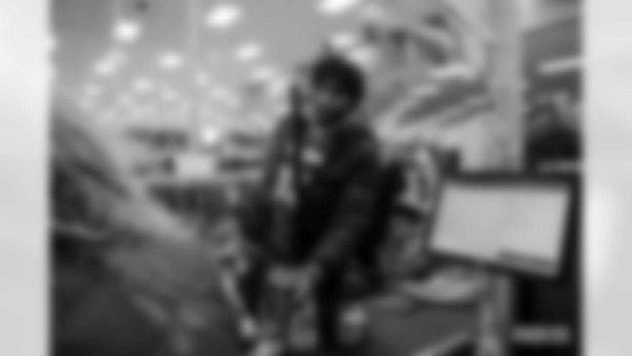 221215-tariq-target-shopping-2560023