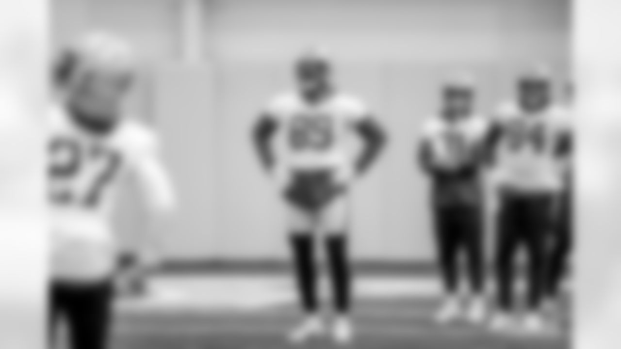 221130-evan-practice-gallery-2560009