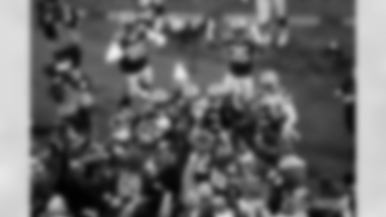 220101-bursaw-edits-WM-2560045
