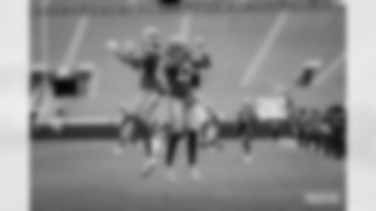 WR Davante Adams