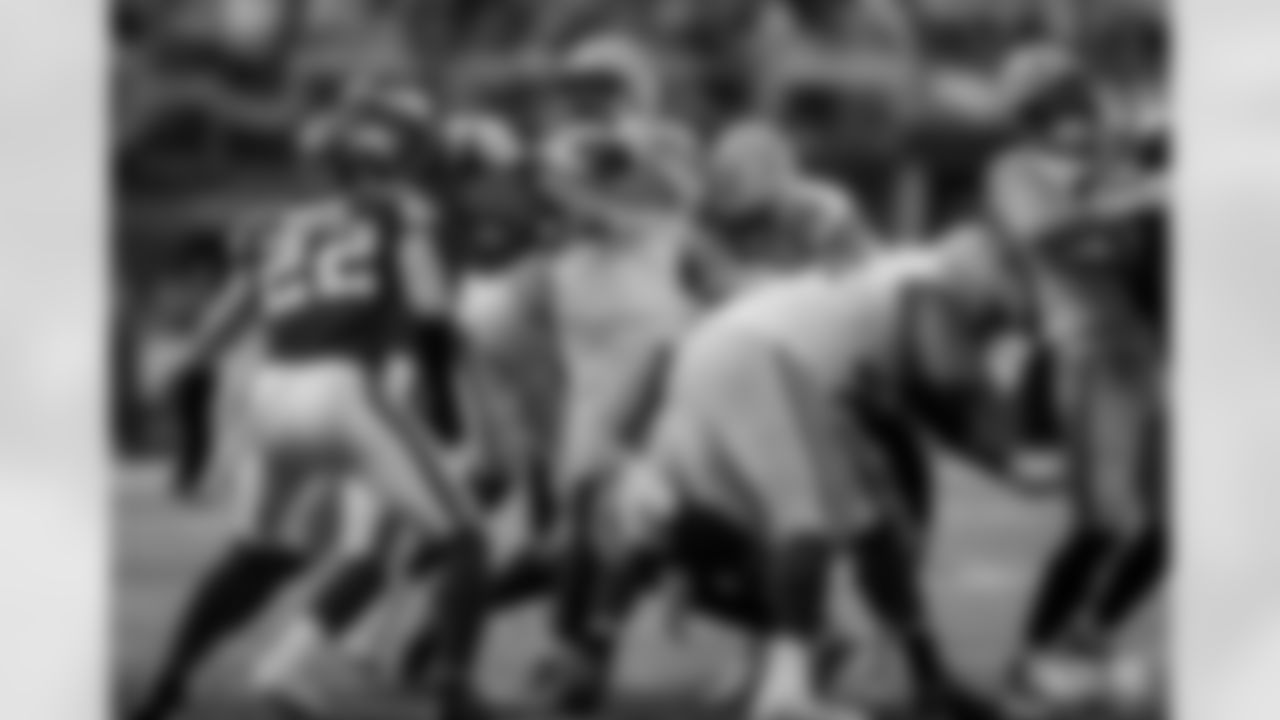 211121-packers-vikings-1st-half-siegle-WM-036