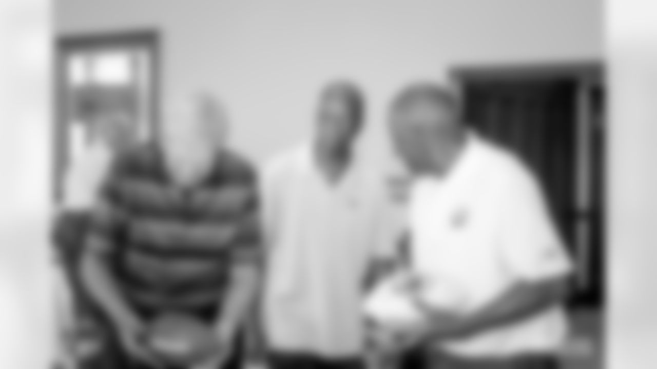 210822-golf-dinner-256054