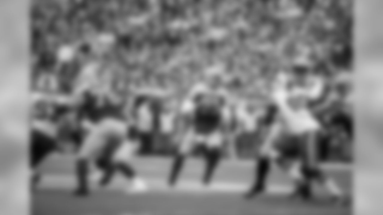 181001-packers-bills-game-wilson-031