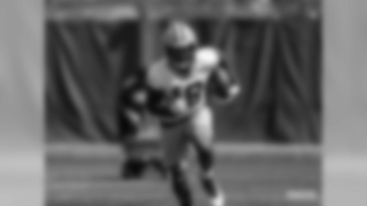 WR Travis Fulgham