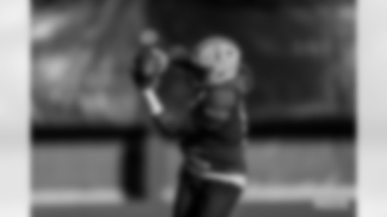 221201-evan-practice-gallery-2560053