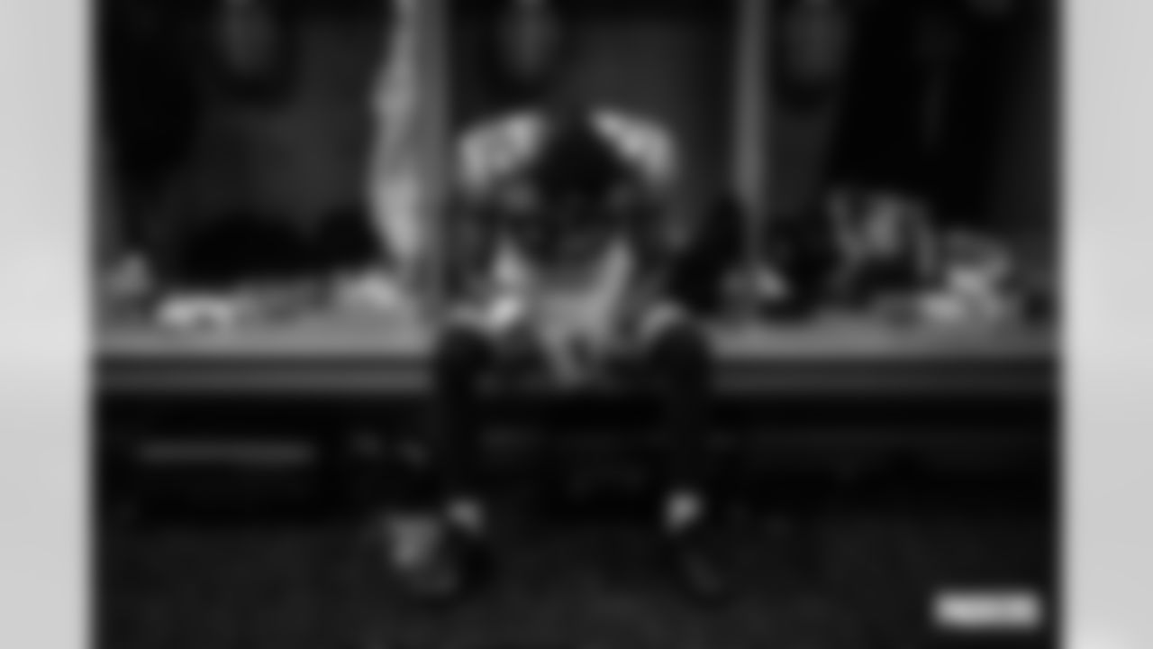 230910-LockerRoom-ES-6