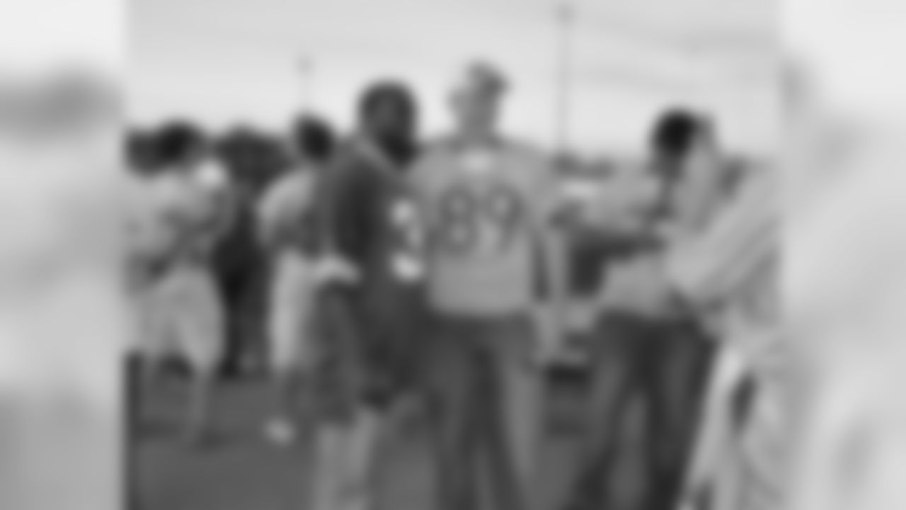 Packers Tailgate Tour - Beaver Dam Tailgate Party