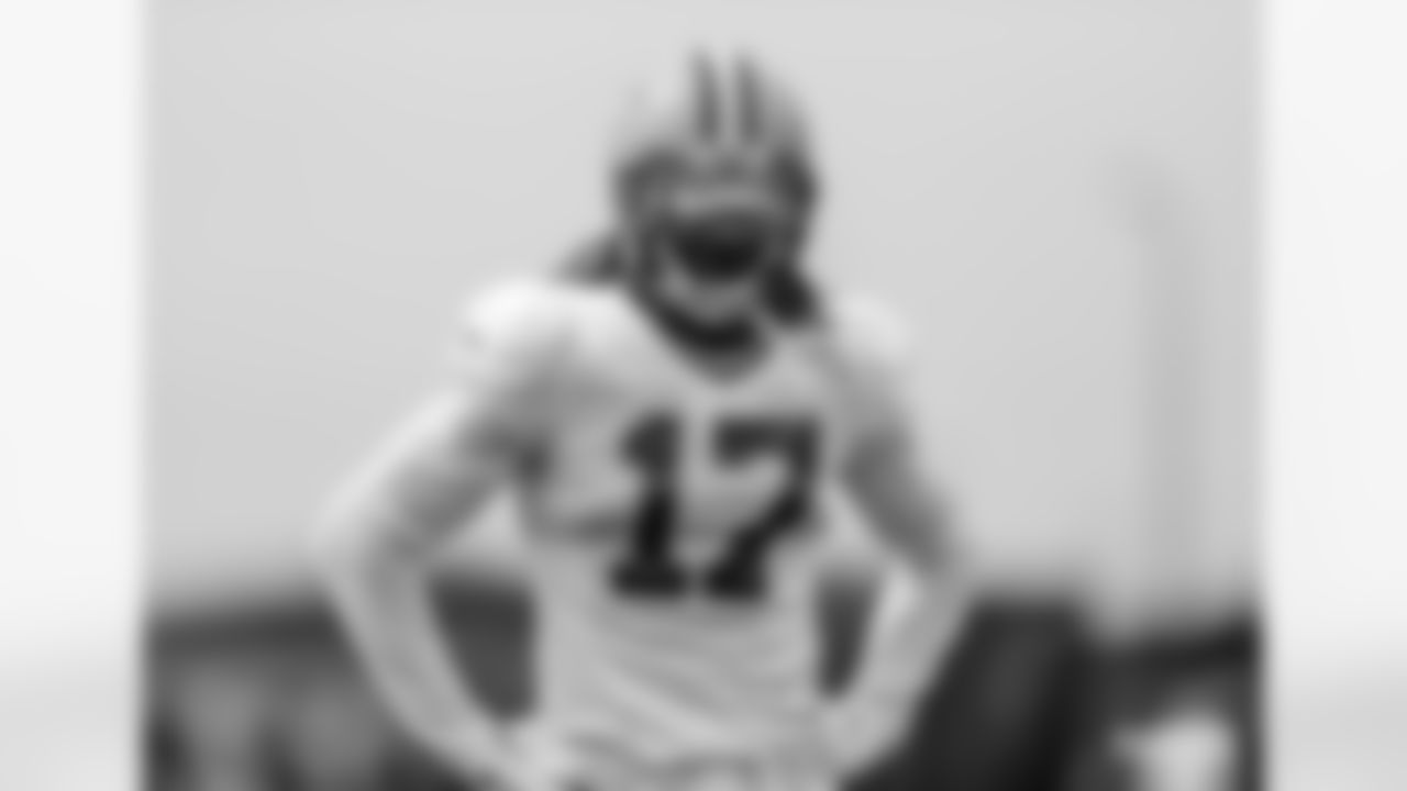 WR Davante Adams