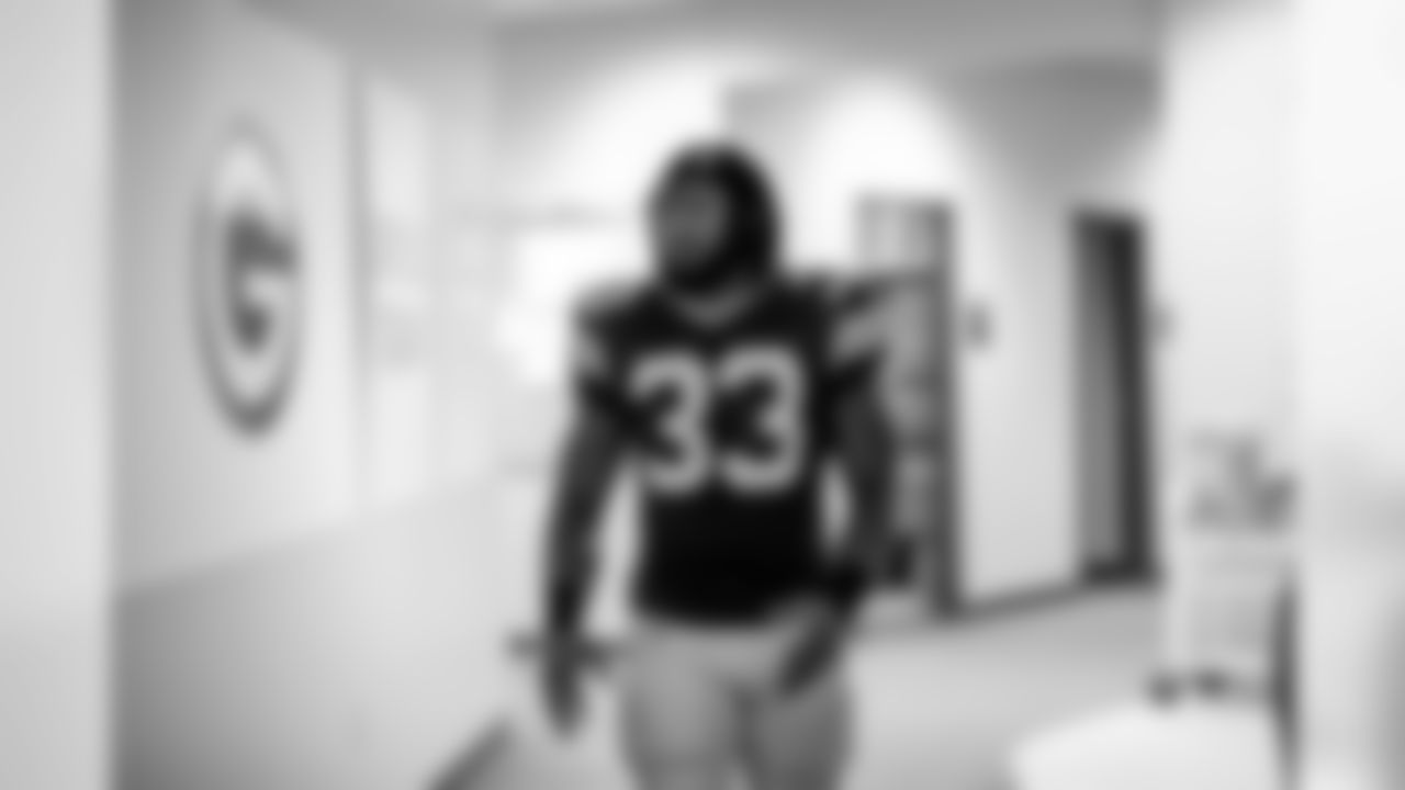 33 earned all-district recognition as a sophomore at WR.