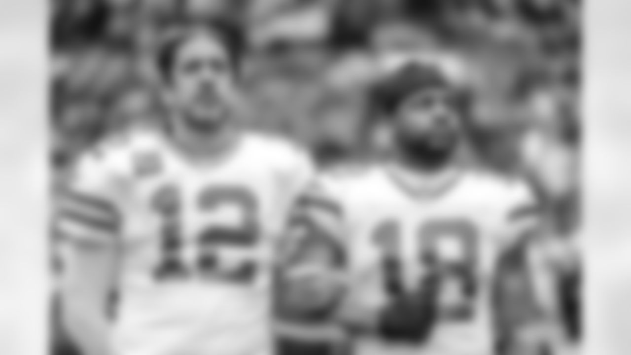 221225-packers-dolphins-siegle-WM-8