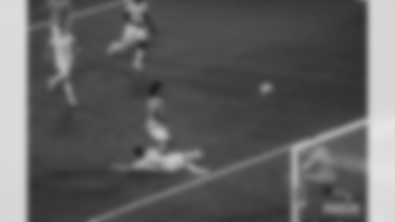 220723-soccer-game-2560057