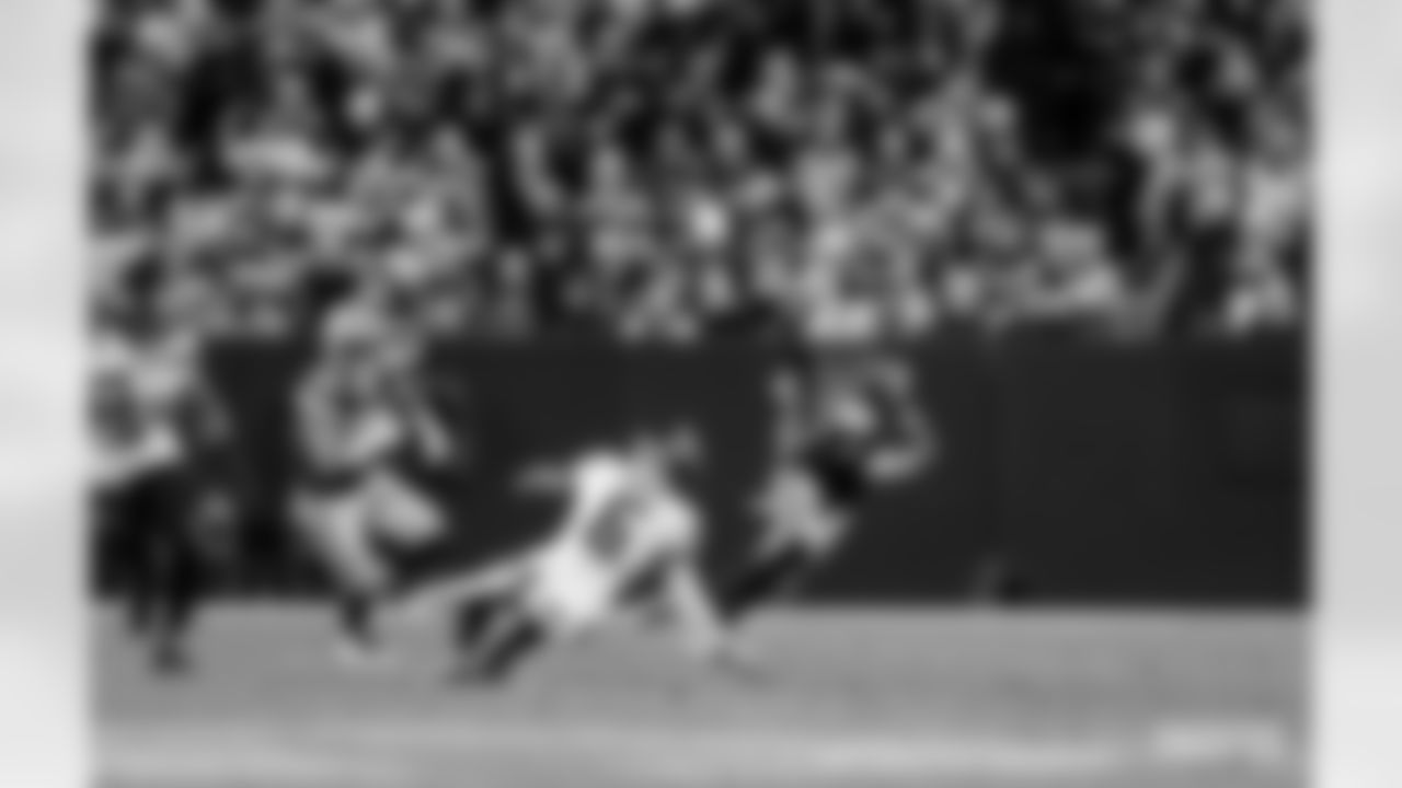 WR Davante Adams