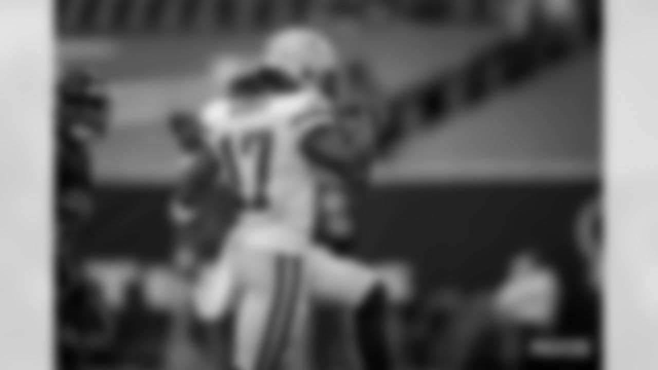 WR Davante Adams