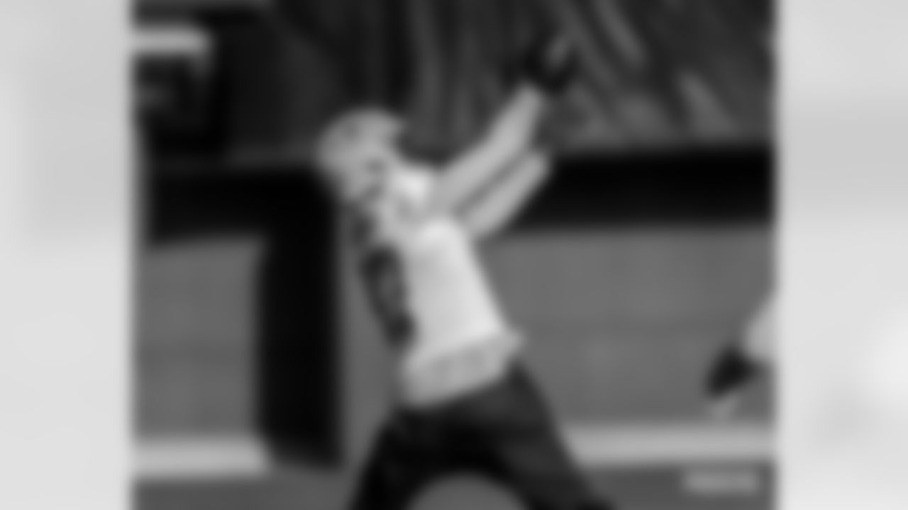 221201-evan-practice-gallery-2560056