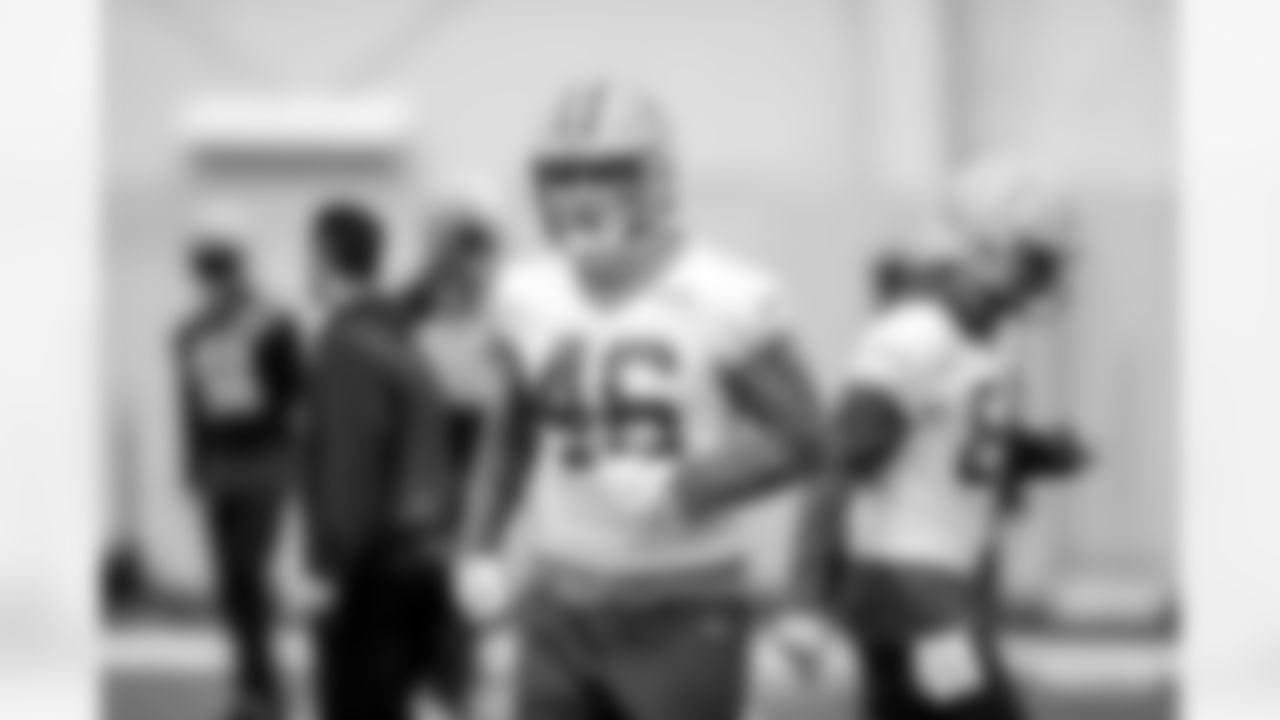 221130-evan-practice-gallery-2560006