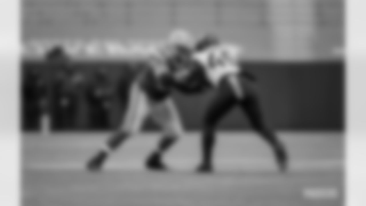 T David Bakhtiari