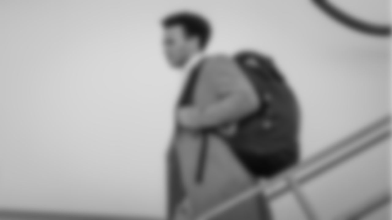 181215-packers-chicago-airport-siegle-2