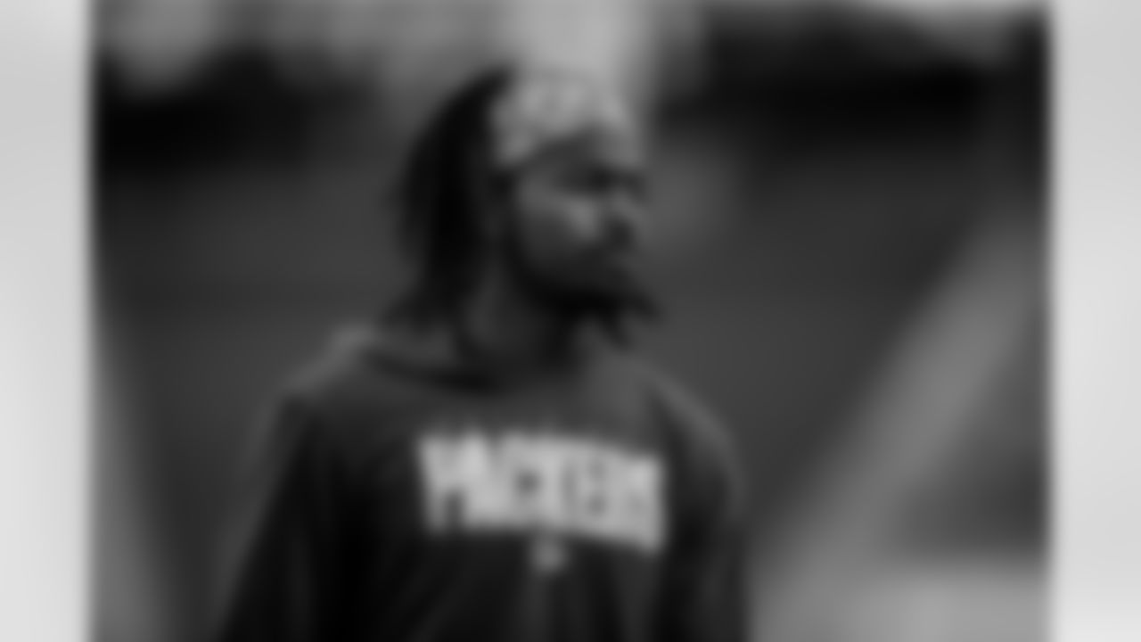 201105-packers-49ers-0-siegle-050