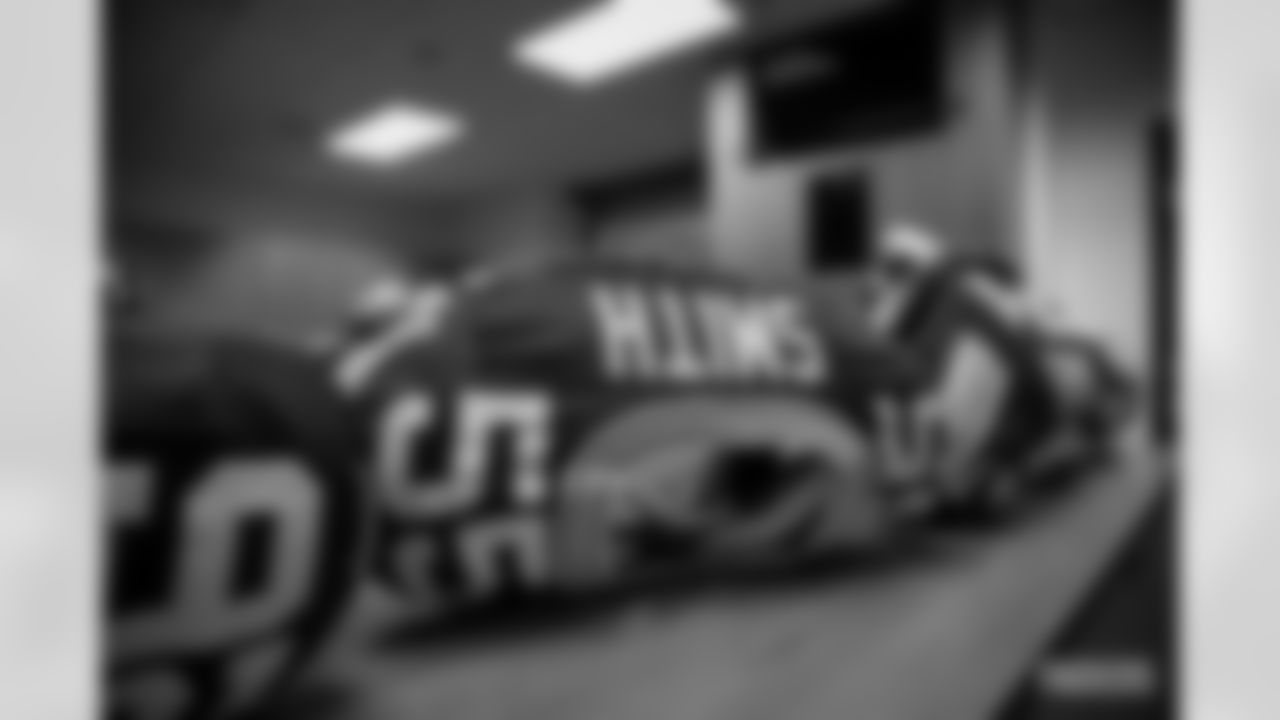 201219-locker-room-04