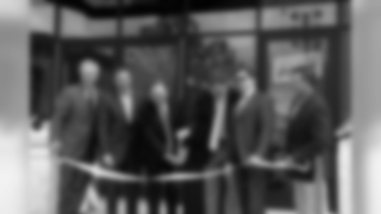 190913-associated-bank-opening-08