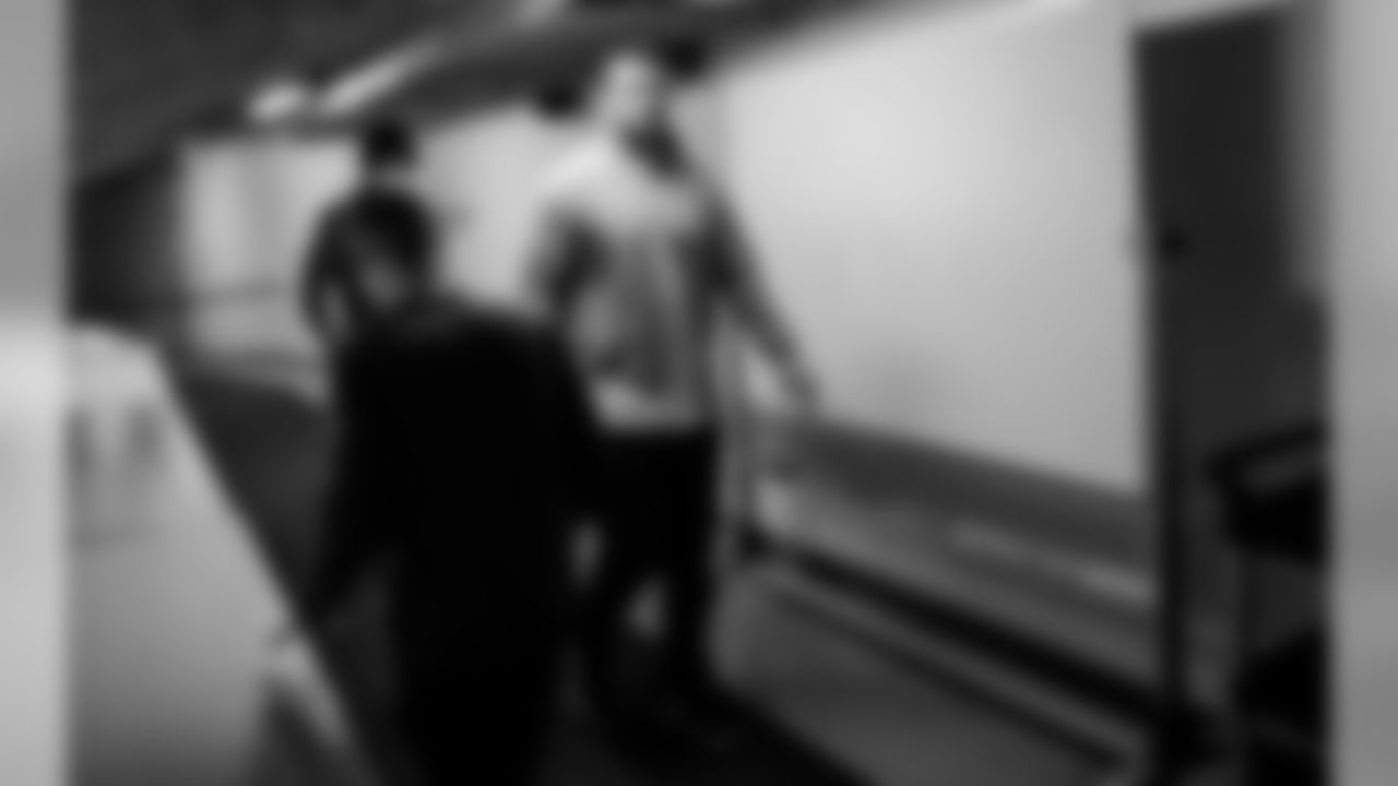 190822-stadium-arrival-bobber-47