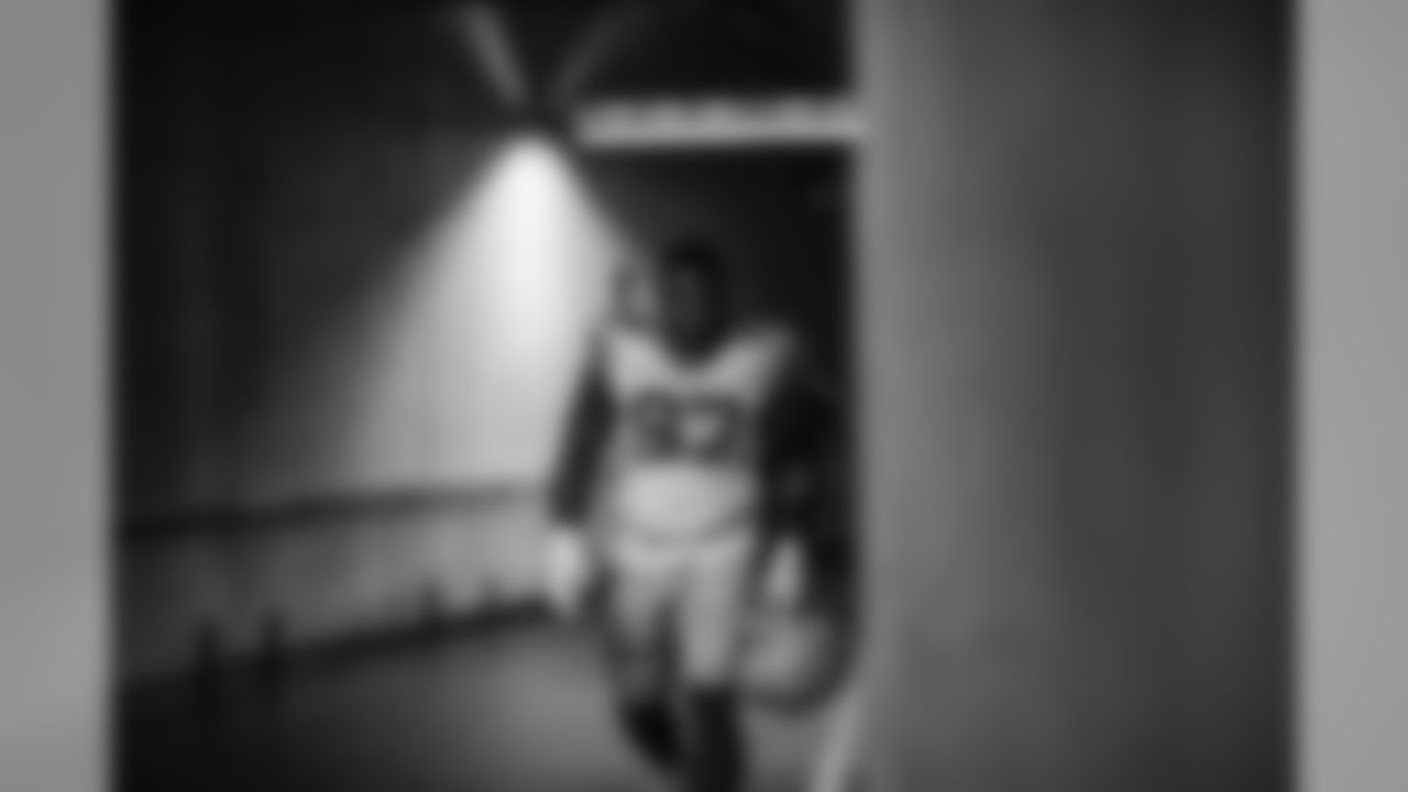 DL Kenny Clark
