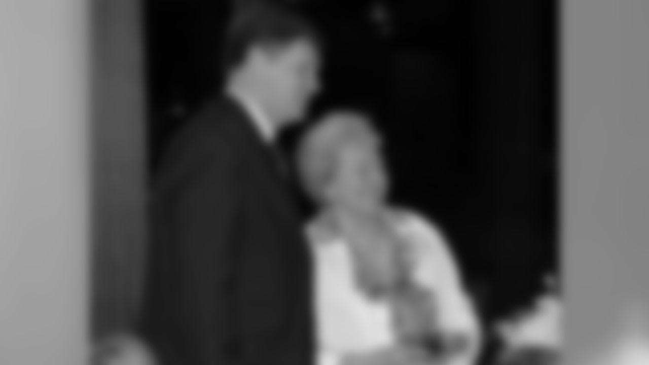 Mark Murphy, Mary Soll
