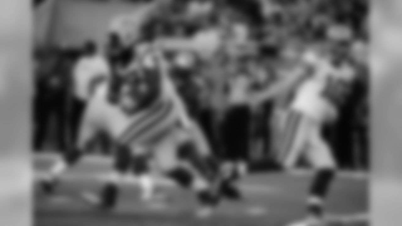 Was named the NFL Offensive Rookie of the Year by The Associated Press in 2013, joining RB John Brockington (1971) as the only Packers to win the award since its inception in 1957.