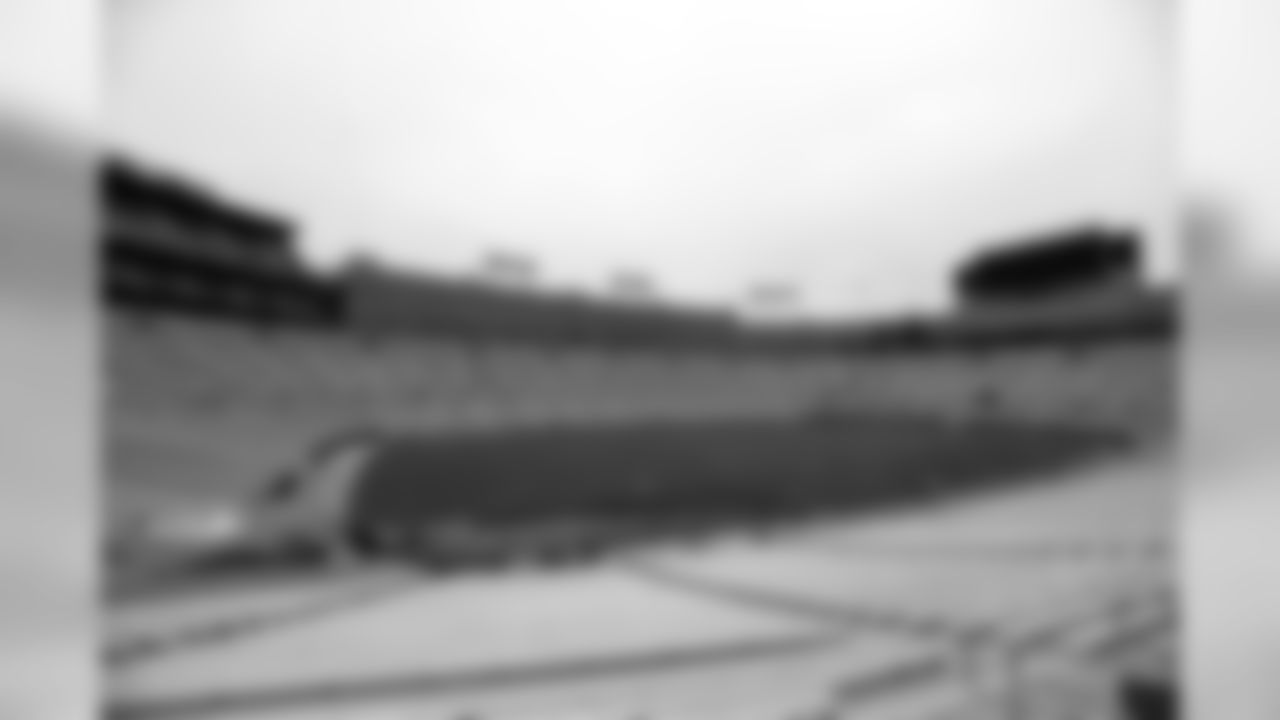 180716-new-field-installation-1-81