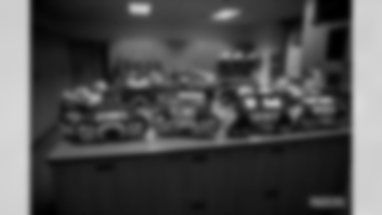 201219-locker-room-05