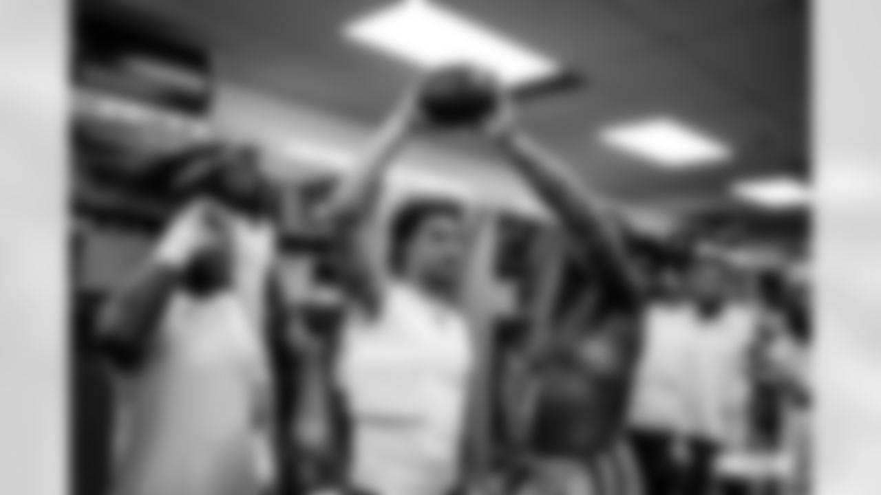 230910-LockerRoom-ES-42