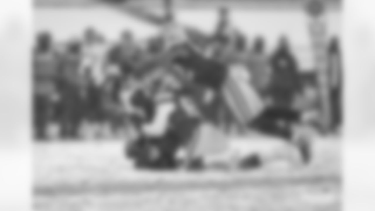 LB Za'Darius Smith