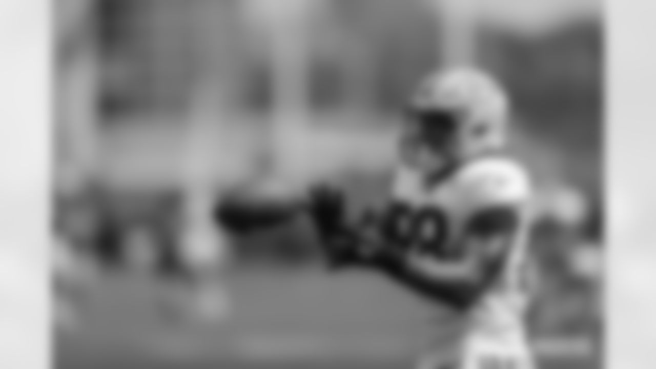 RB AJ Dillon