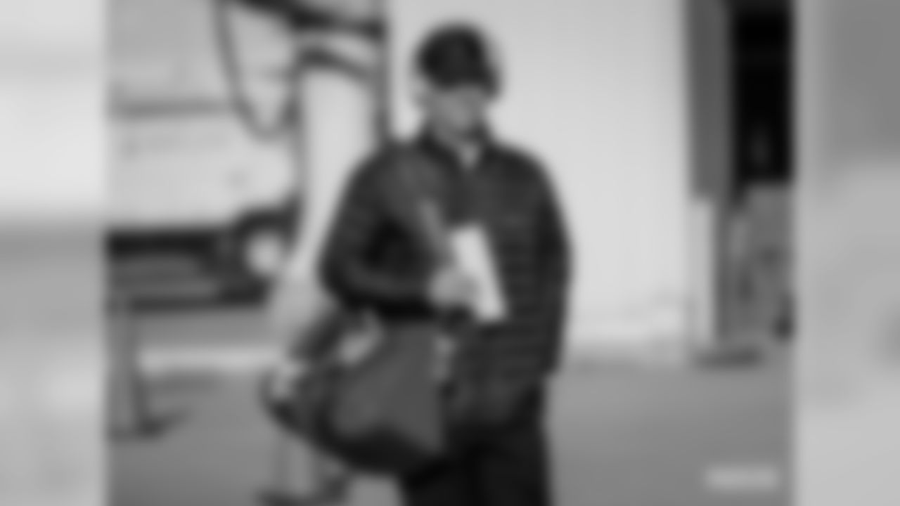 191123-grb-departure-san-jose-siegle-WM-12