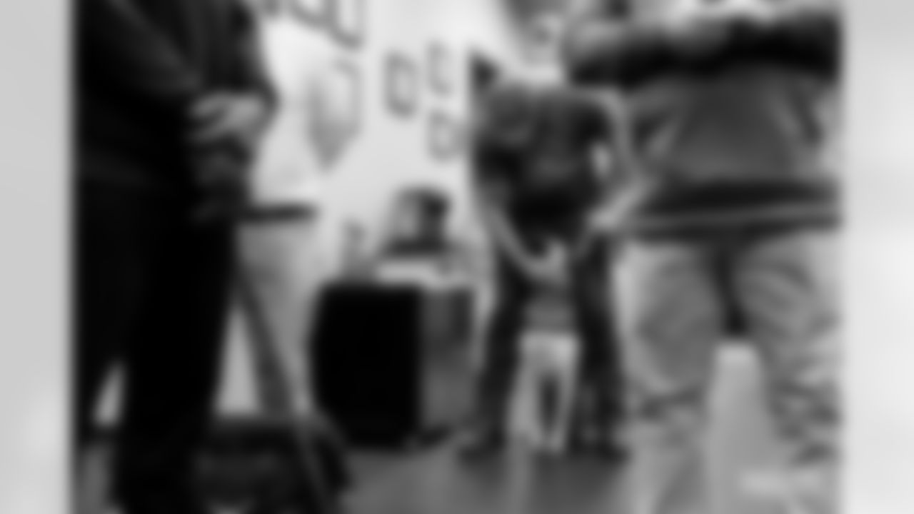 221102-k9-gallery-2560010