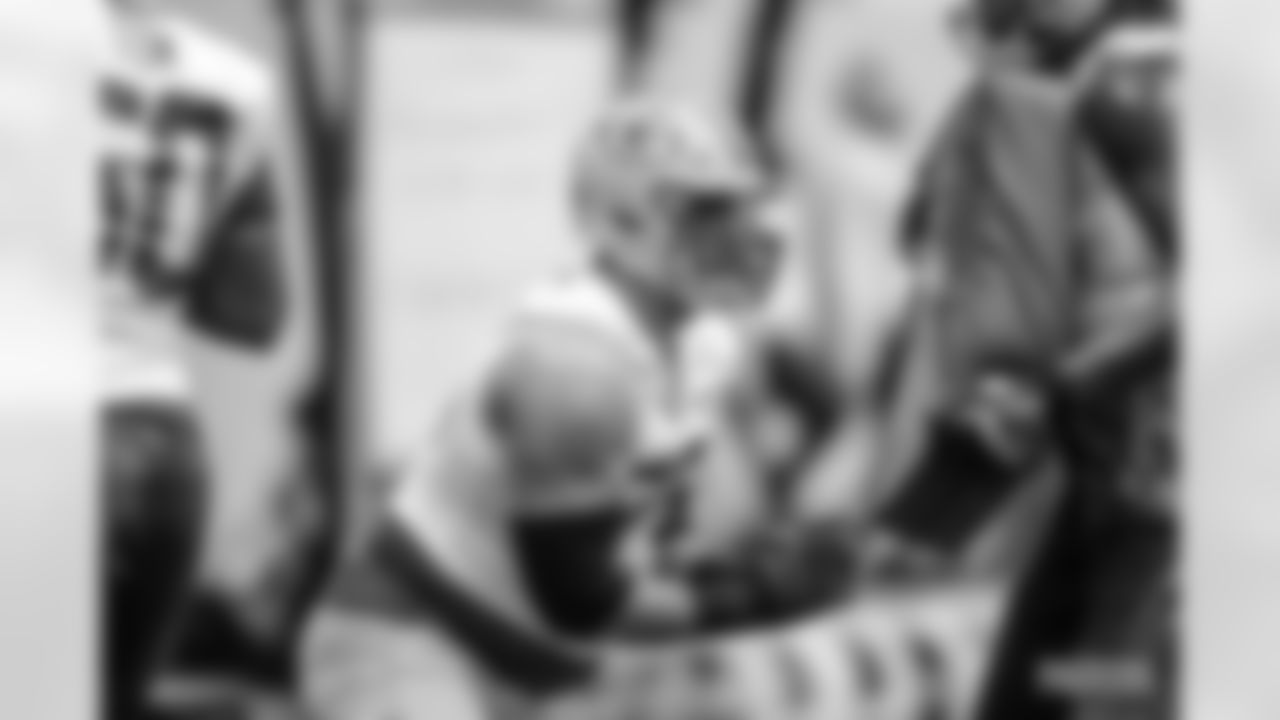 221130-evan-practice-gallery-2560034