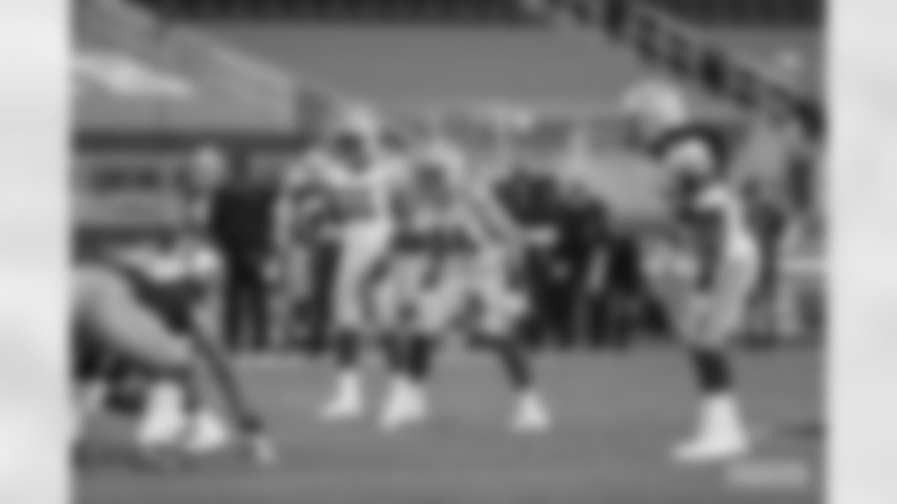 LB Ty Summers
