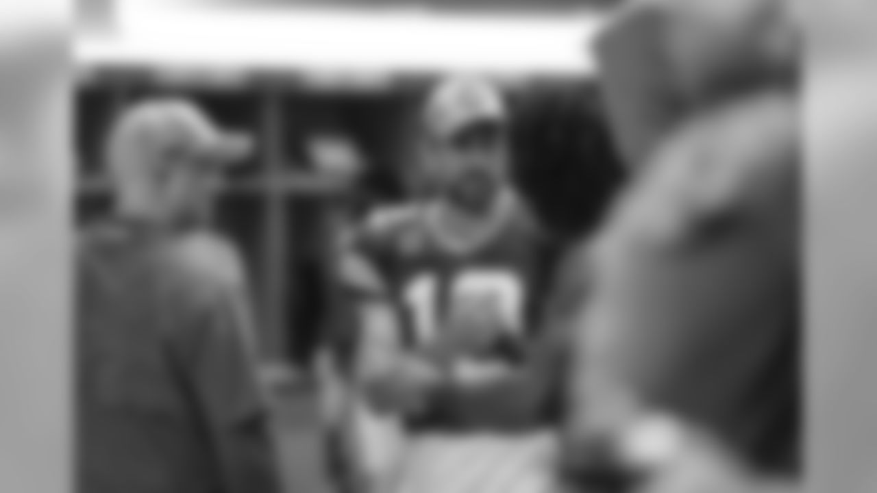 190916-postgame-locker-room-12