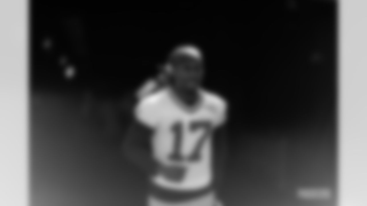 WR Davante Adams