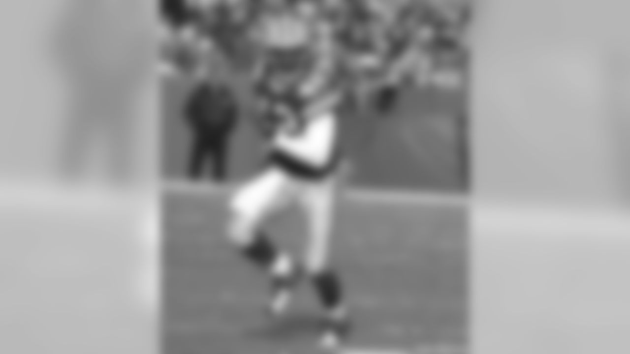 Darren Sharper