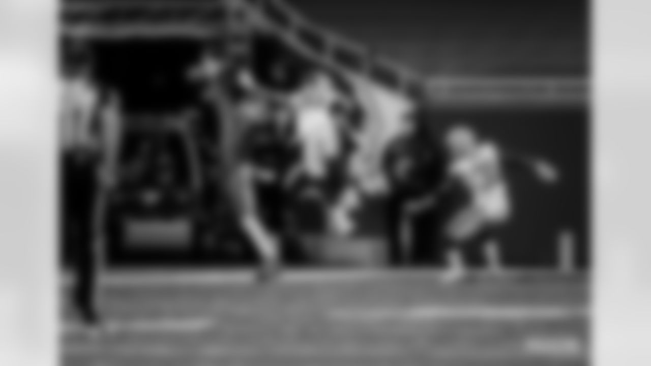 201213-packers-lions-4a-siegle-WM-023