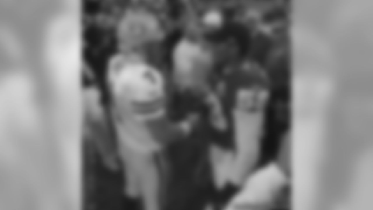 Brett Favre and Donnie Edwards
