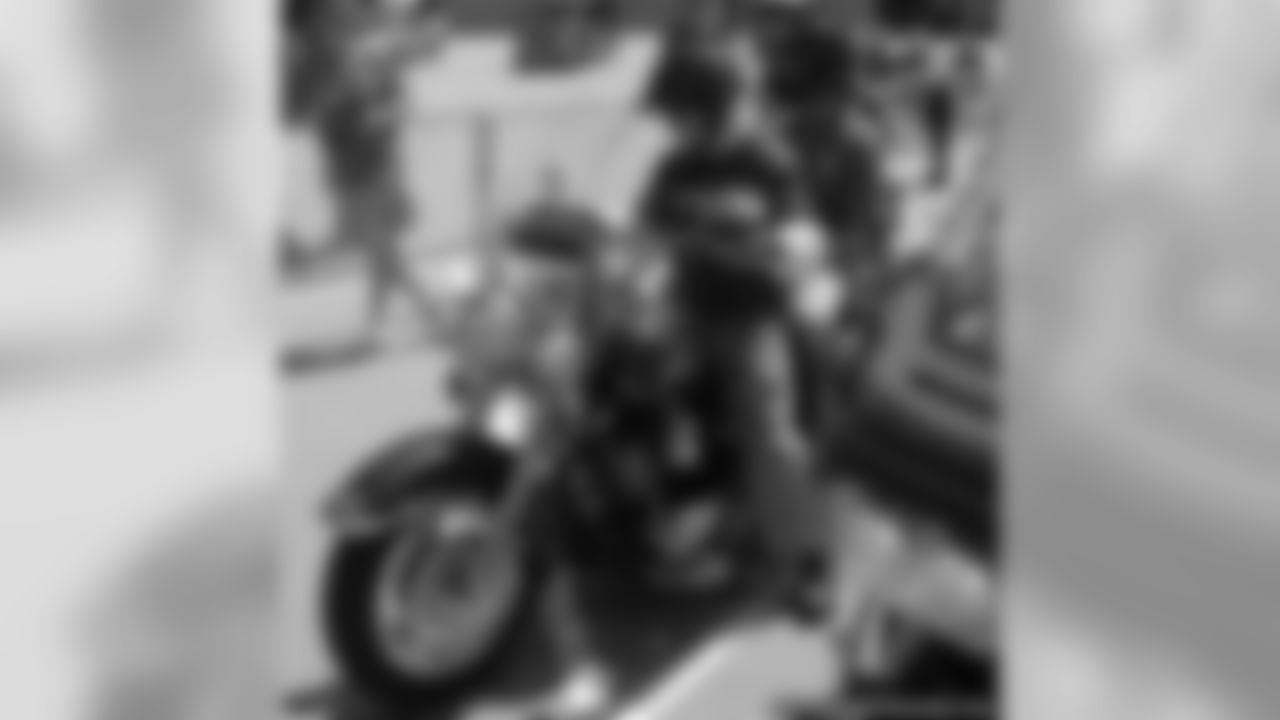 Fourth Annual 'Jerry Parins Cruise For Cancer'